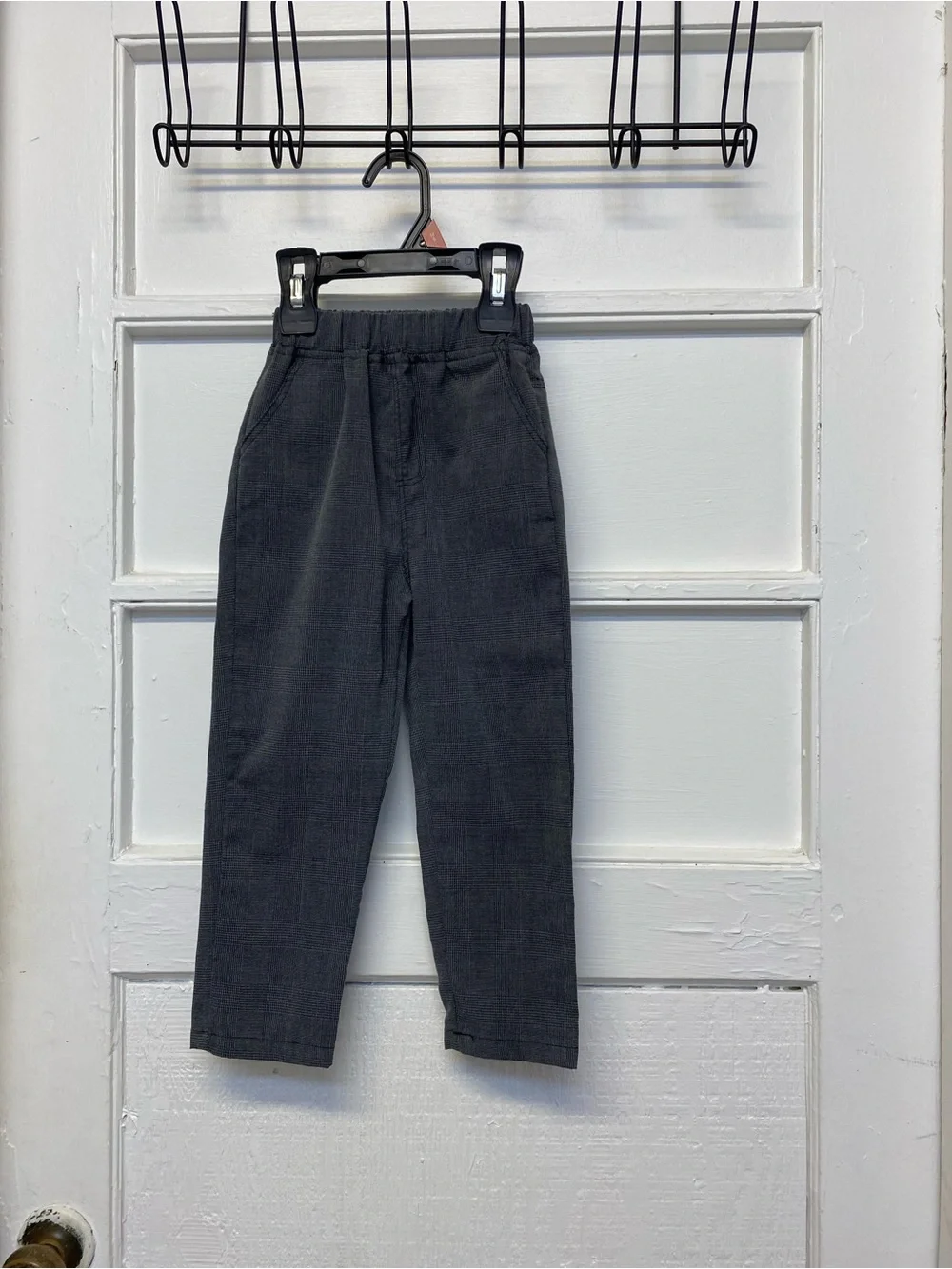 Boys 5t matching suit set SHEIN 2 pcs vest and pant smoke & pet free